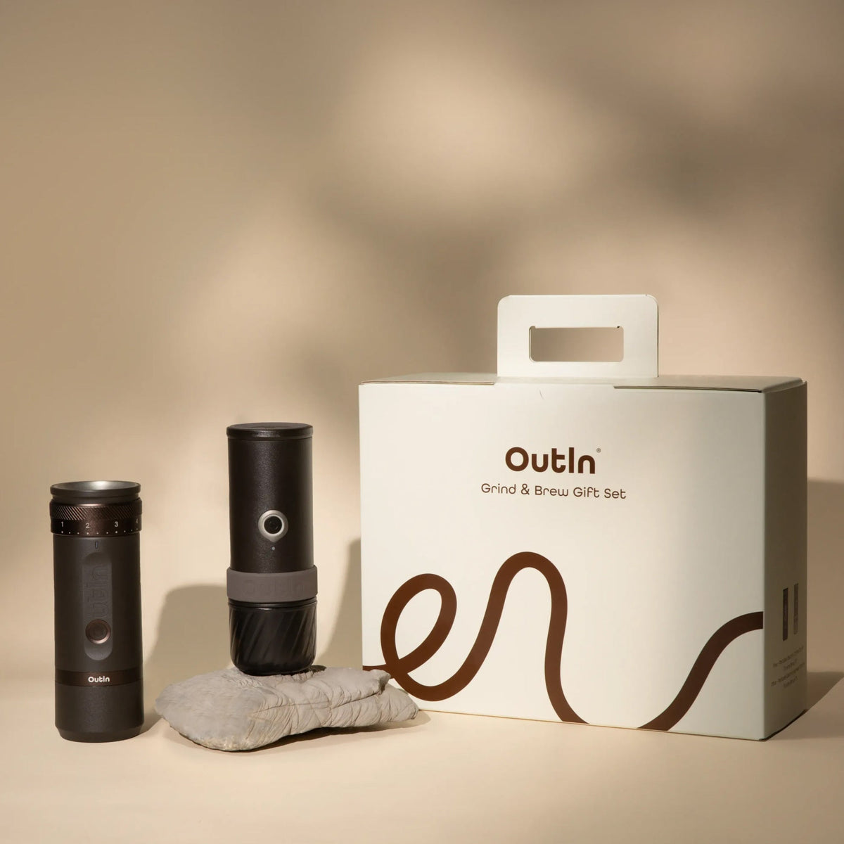 OutIn Grind & Brew Geschenkset (Vorbestellung)
