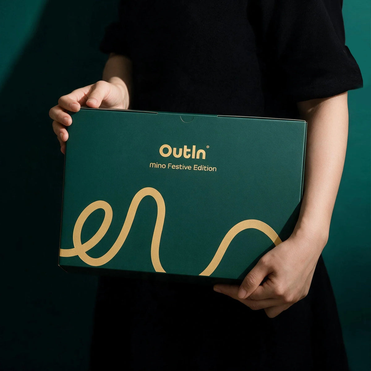 OutIn Mino Festliches Geschenkset (Vorbestellung)