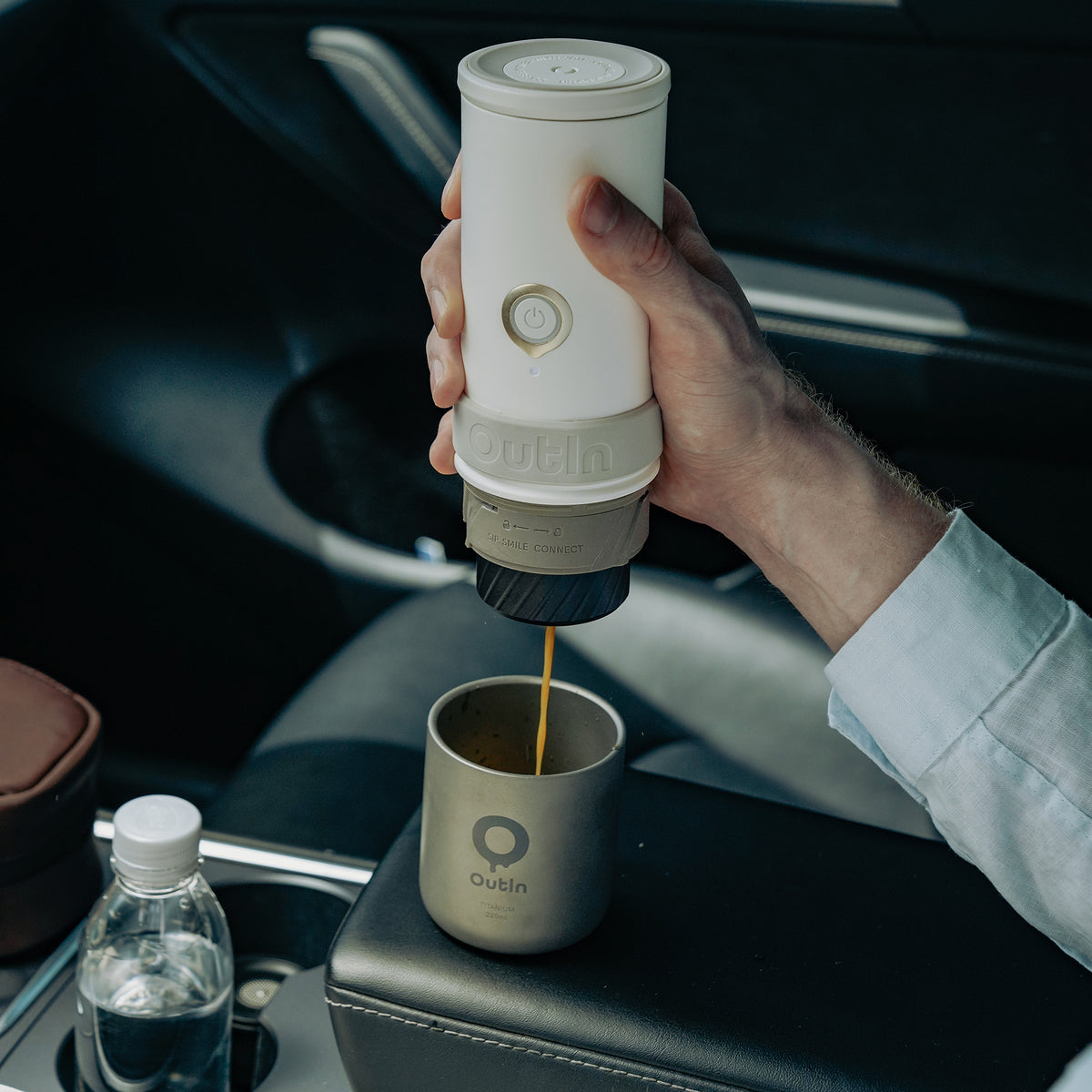 Titan-Kaffeebecher